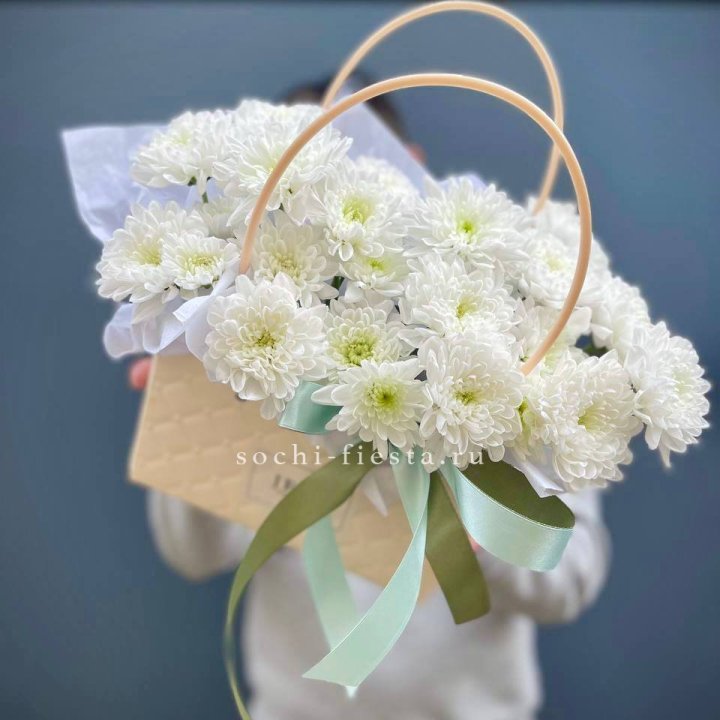 Сумочка с хризантемами в Химкие