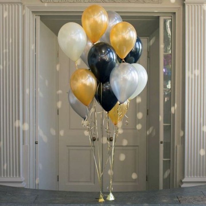 Фонтан шаров "Фаерворк" в Химкие