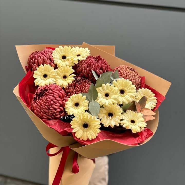 Букет гербер и хризантем Бигуди в Химкие