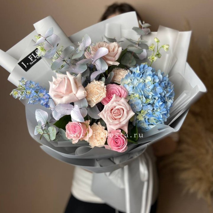 Букет с гортензией № 4 в Химкие