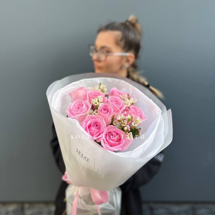 Букет розовых роз  в Химкие