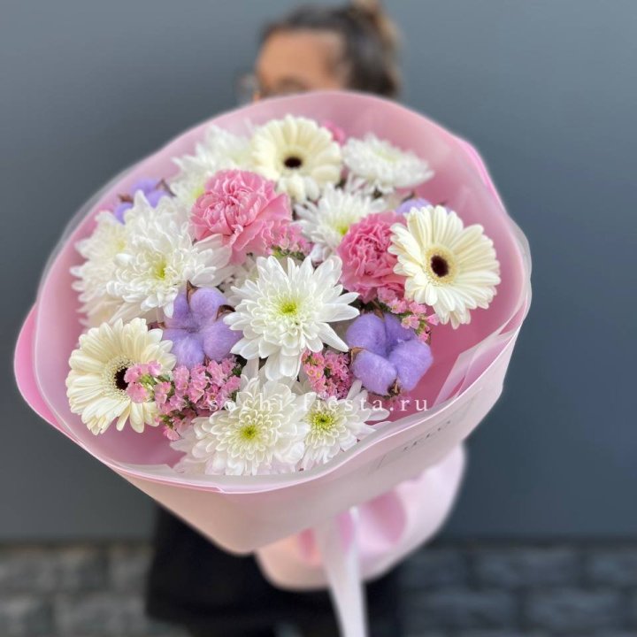 Букет цветов "Пинк спринг" в Химкие