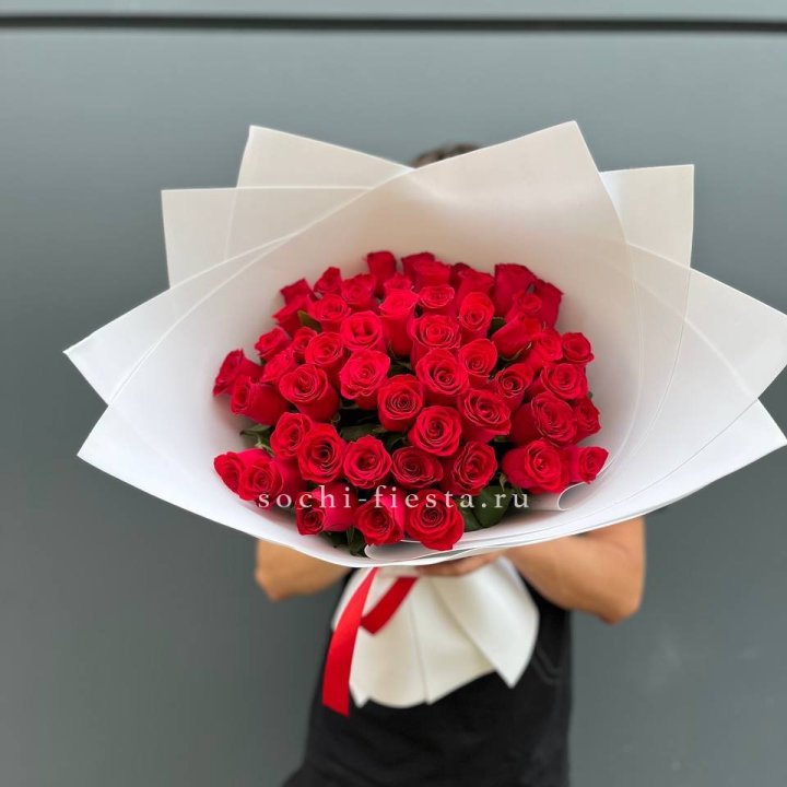 51  красная роза в Химкие