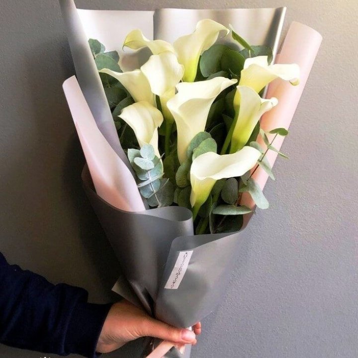 Каллы с эвкалиптом в Химкие