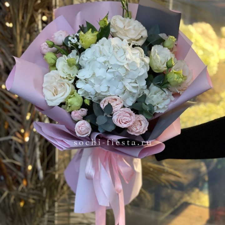 Букет с гортензией №3 в Химкие