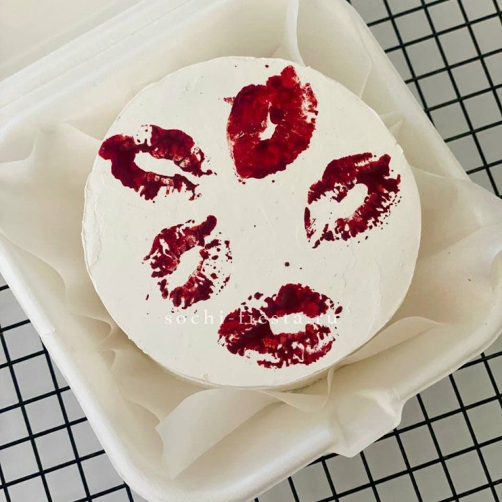 Бенто-торт "Поцелуй" в Химкие