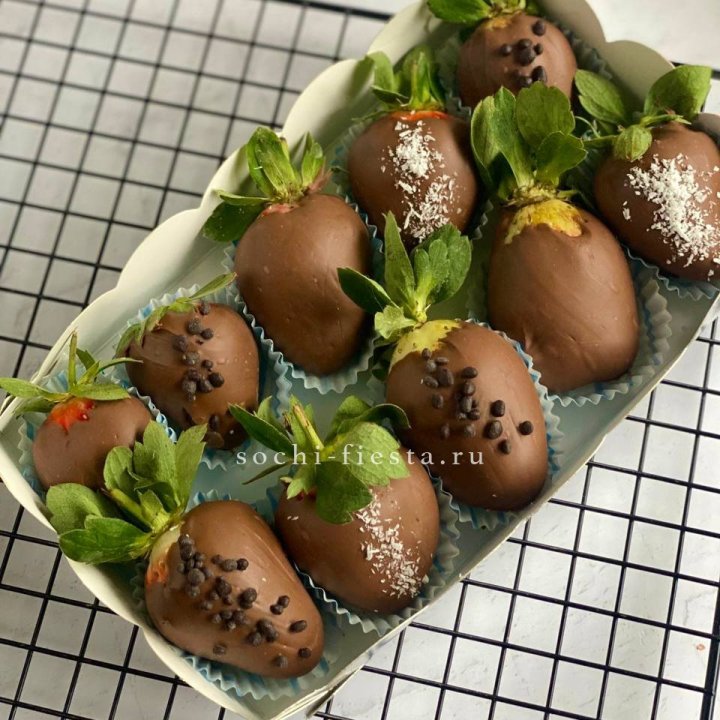 Клубника в шоколаде 10 ягод в Химкие