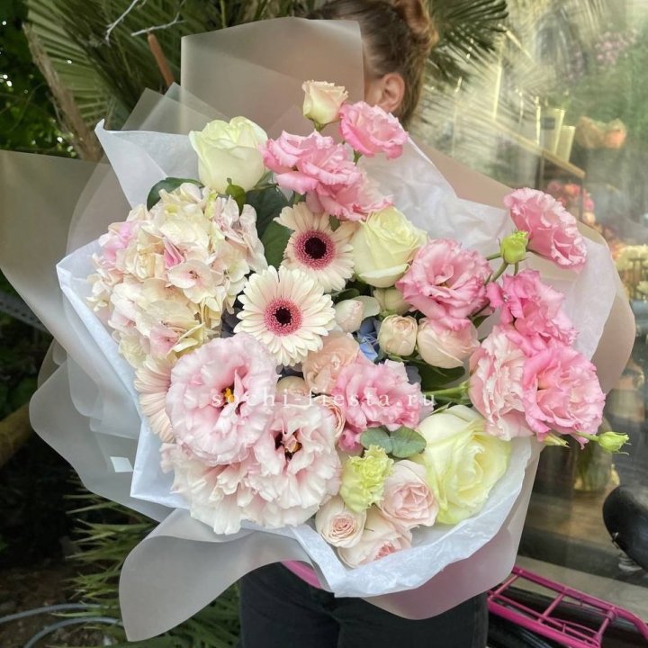 Дизайнерский букет "Лаундж пак" в Химкие