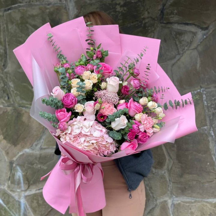 Дизайнерский букет "Паулина" в Химкие