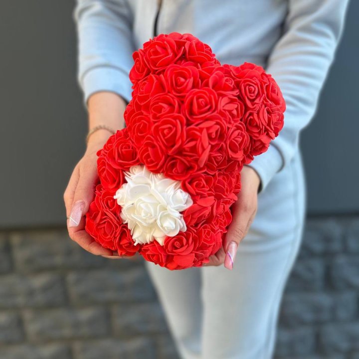 Медведь с белым сердцем в Химкие