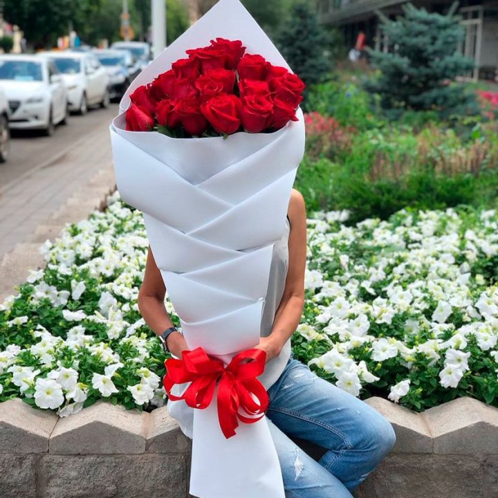 Высокие розы Кантри в Химкие