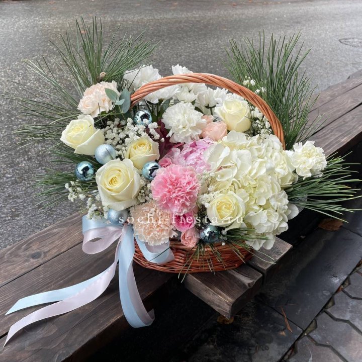 Новогодняя корзина  в Химкие
