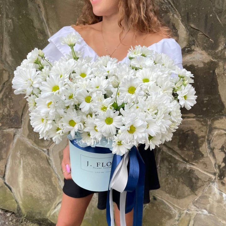 Коробка с хризантемами №2 в Химкие