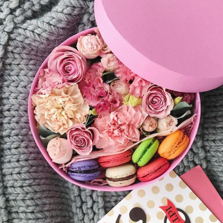 Цветочный бокс пинк в Химкие