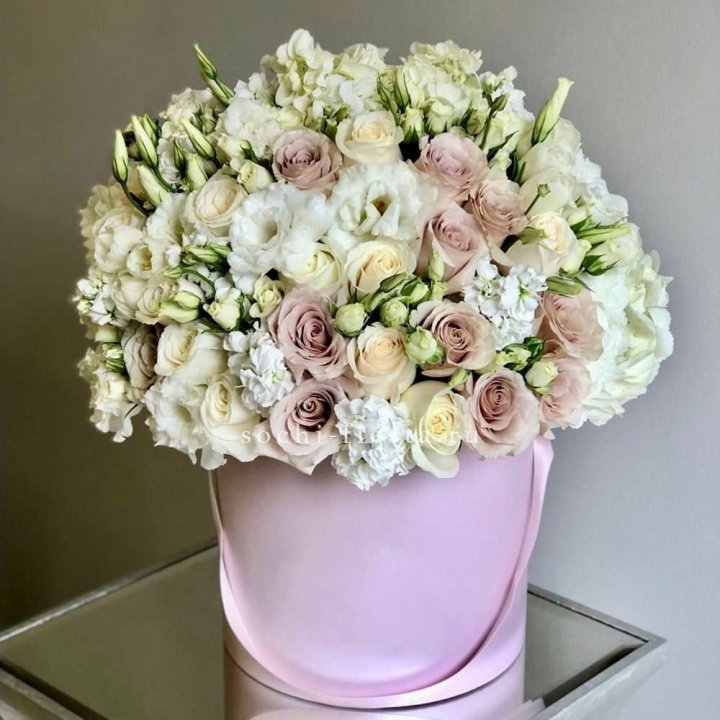 Цветочный бокс "Бриджит" в Химкие