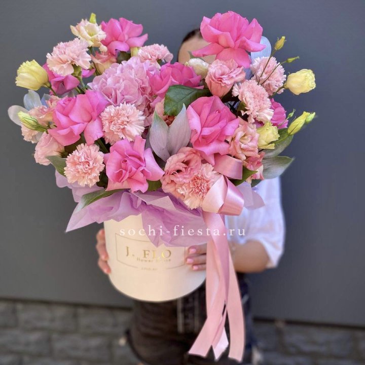 Цветочный бокс "Сальма" в Химкие