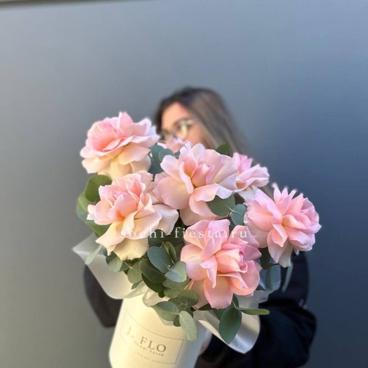 Французские роз в боксе в Химкие