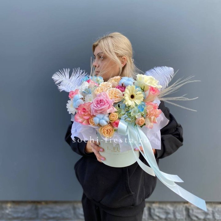 Бокс "Голубая нева" в Химкие