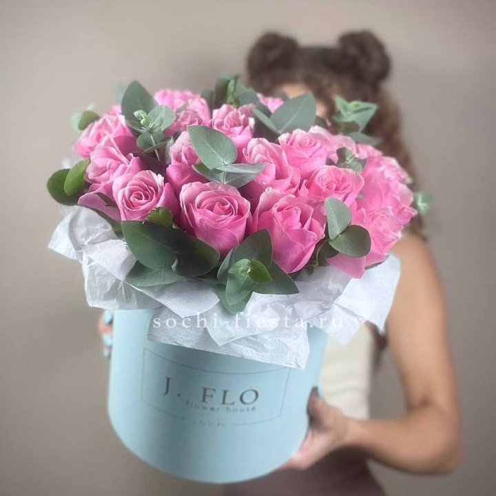 Бокс 27 роз в Химкие