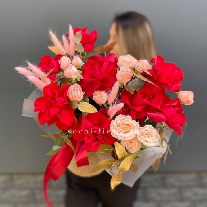 Джутовое кашпо "Любовь Лолиты" в Химкие