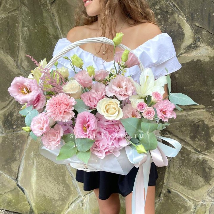 Авторская корзина "Миа" в Химкие