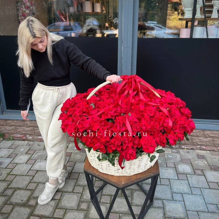 201 французская красная роза в Химкие