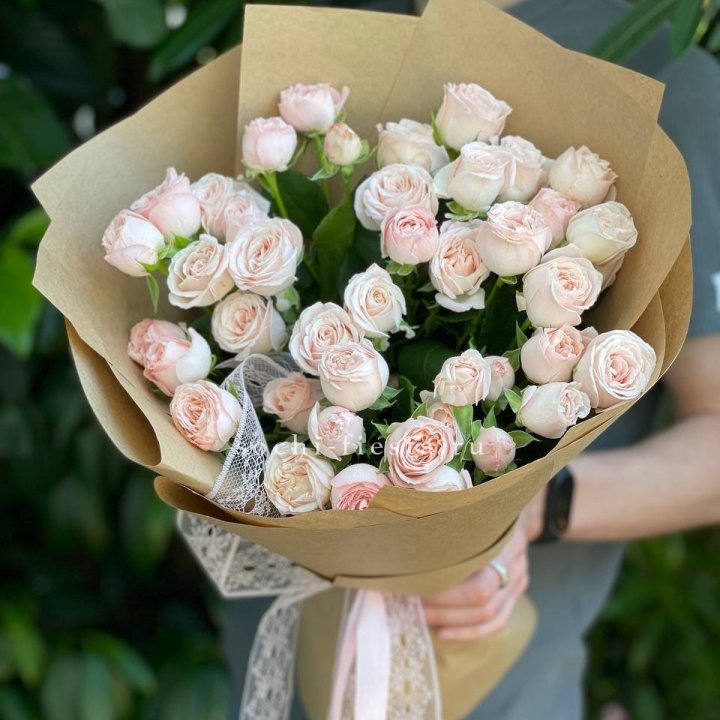 Кустовые розы букет №1 в Химкие