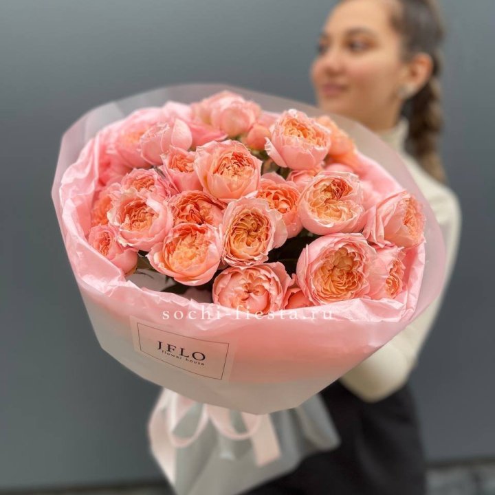 Букет из пионовидных роз Джульетта в Химкие