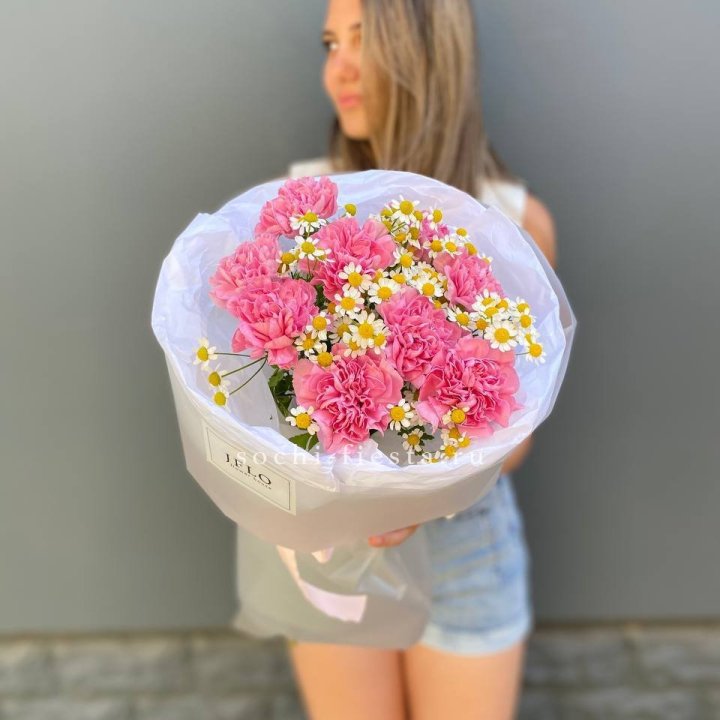 Дуобукет диантусов и ромашек в Химкие