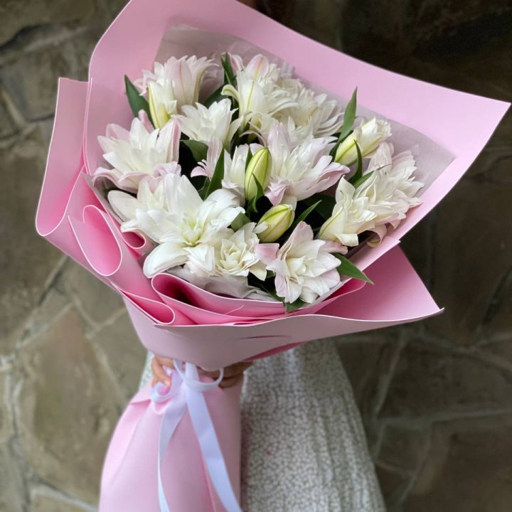 Букет пионовидных лилий №1 в Химкие