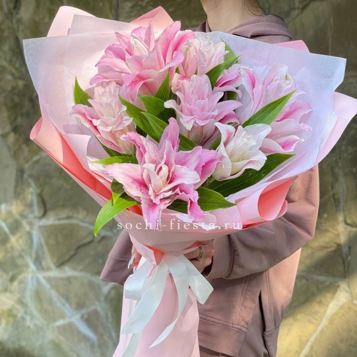 Букет пионовидных лилий №2 в Химкие