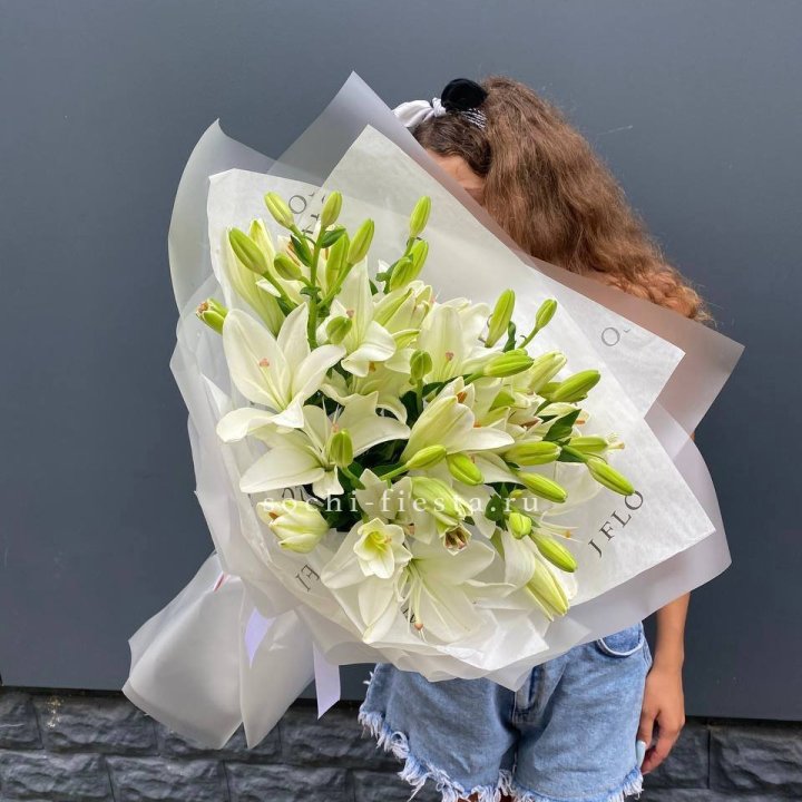 Букет  лилий "Воздушный"  в Химкие