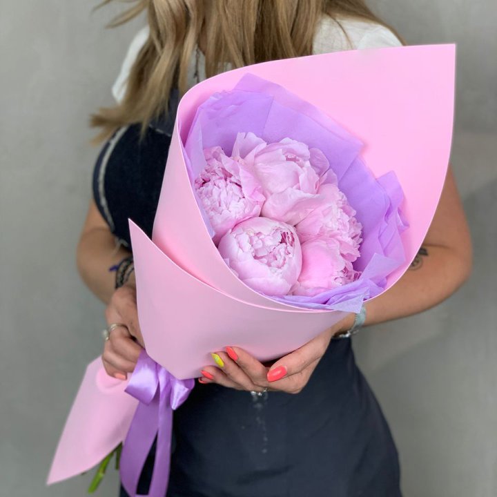 Букет пионов "Файв" в Химкие