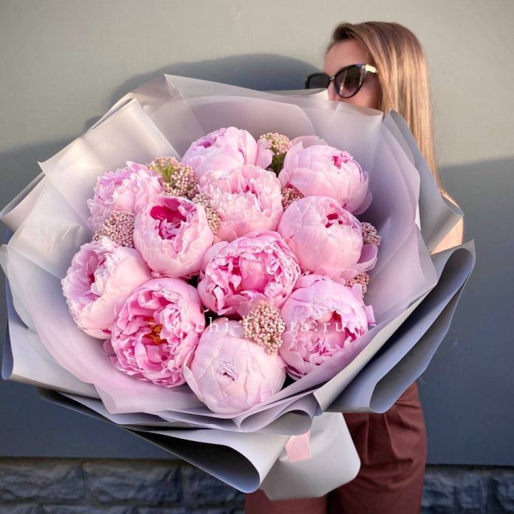Букет с пионами "Стайл" в Химкие