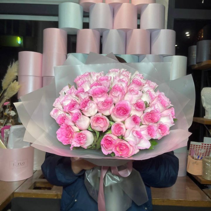  51 розовых роз в Химкие