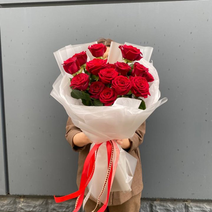 15 высоких роз  в Химкие