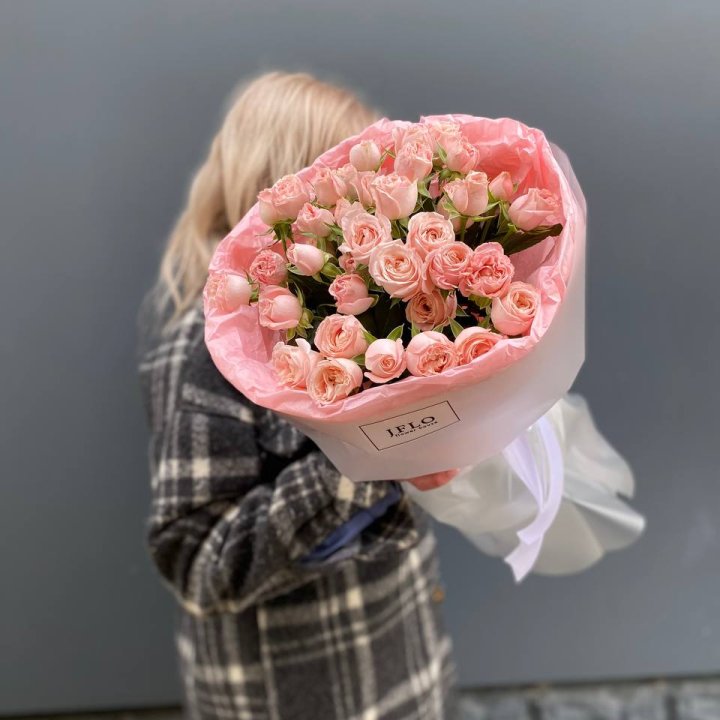 11 роз бомбастик в Химкие