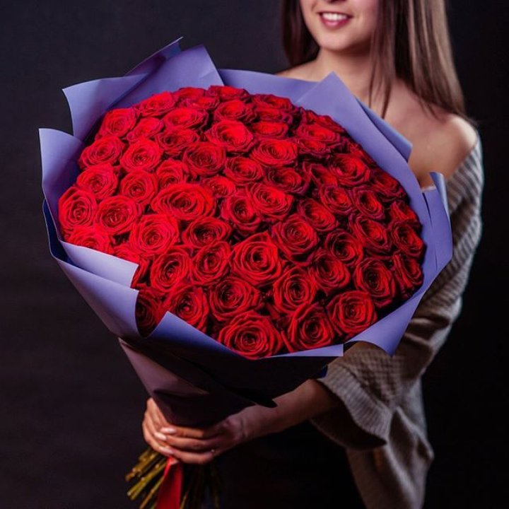 71 красная роза в Химкие