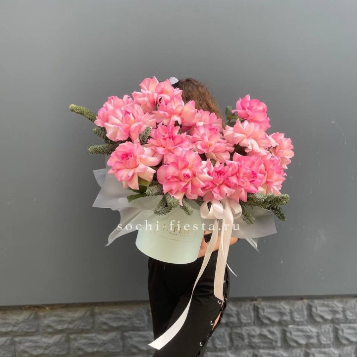 Бокс из 15 французских роз в Химкие