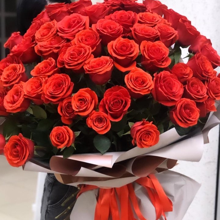 Букет высоких эквадорских роз  в Химкие