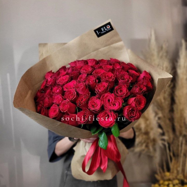 63 красных роз вайт в Химкие