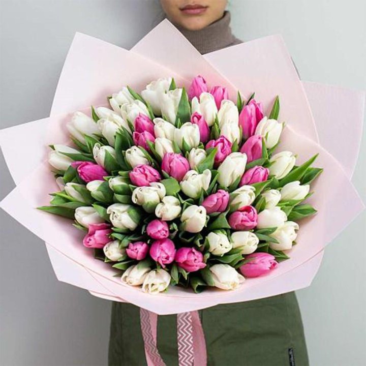 61 бело-розовый тюльпан в Химкие