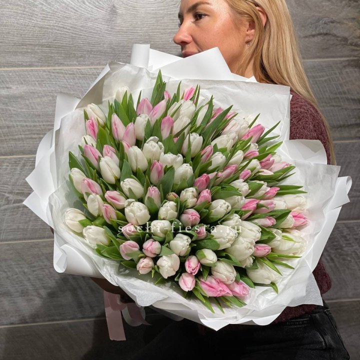 101 тюльпан нежный микс в Химкие
