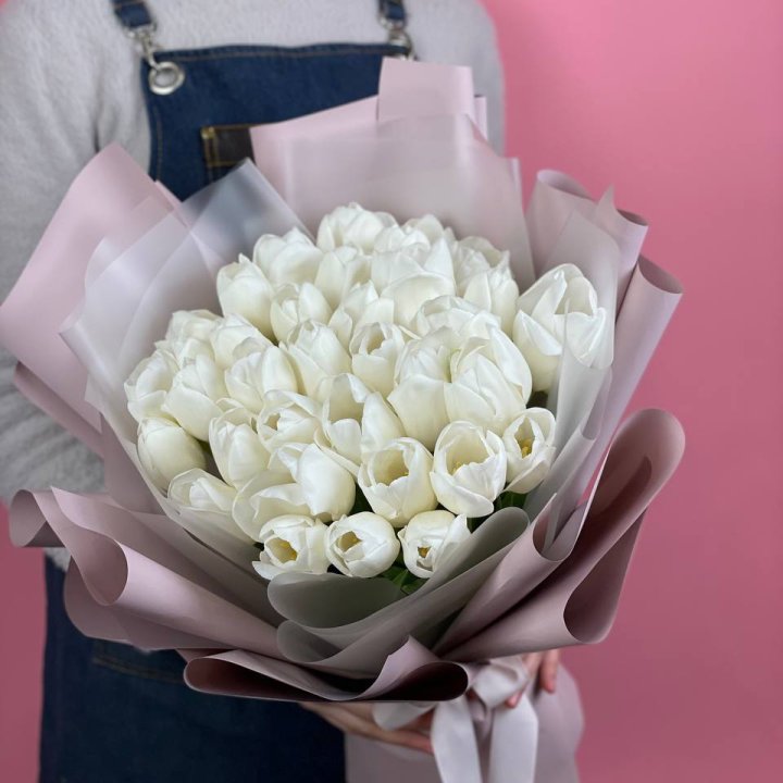 Букет белых тюльпанов "Пур-пур" в Химкие